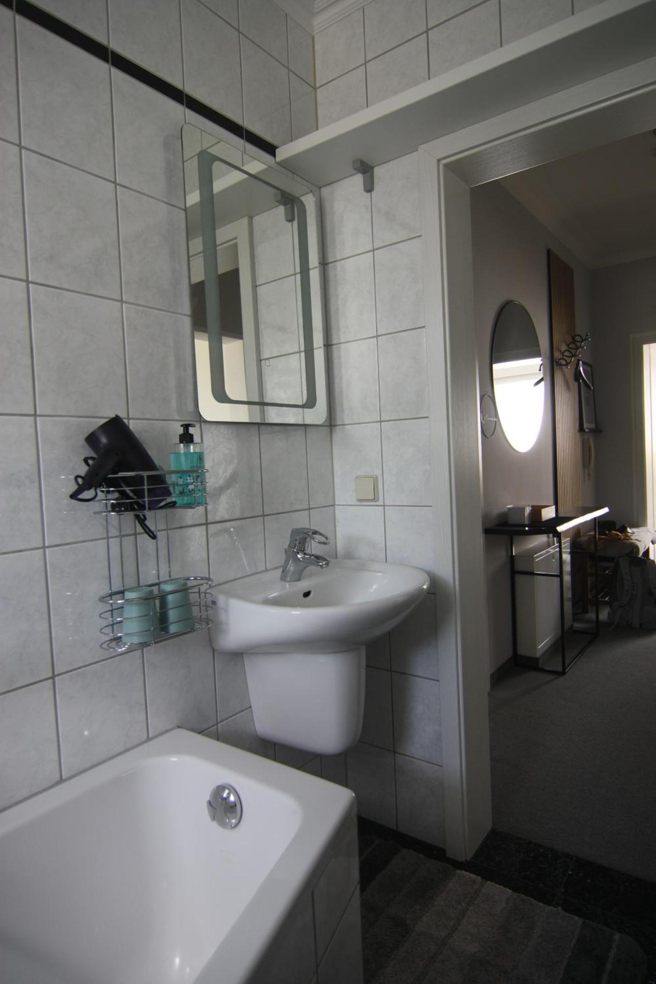 Wohnung In Stadtvilla, Dessau-Ziebigk Dessau-Rosslau Exterior foto